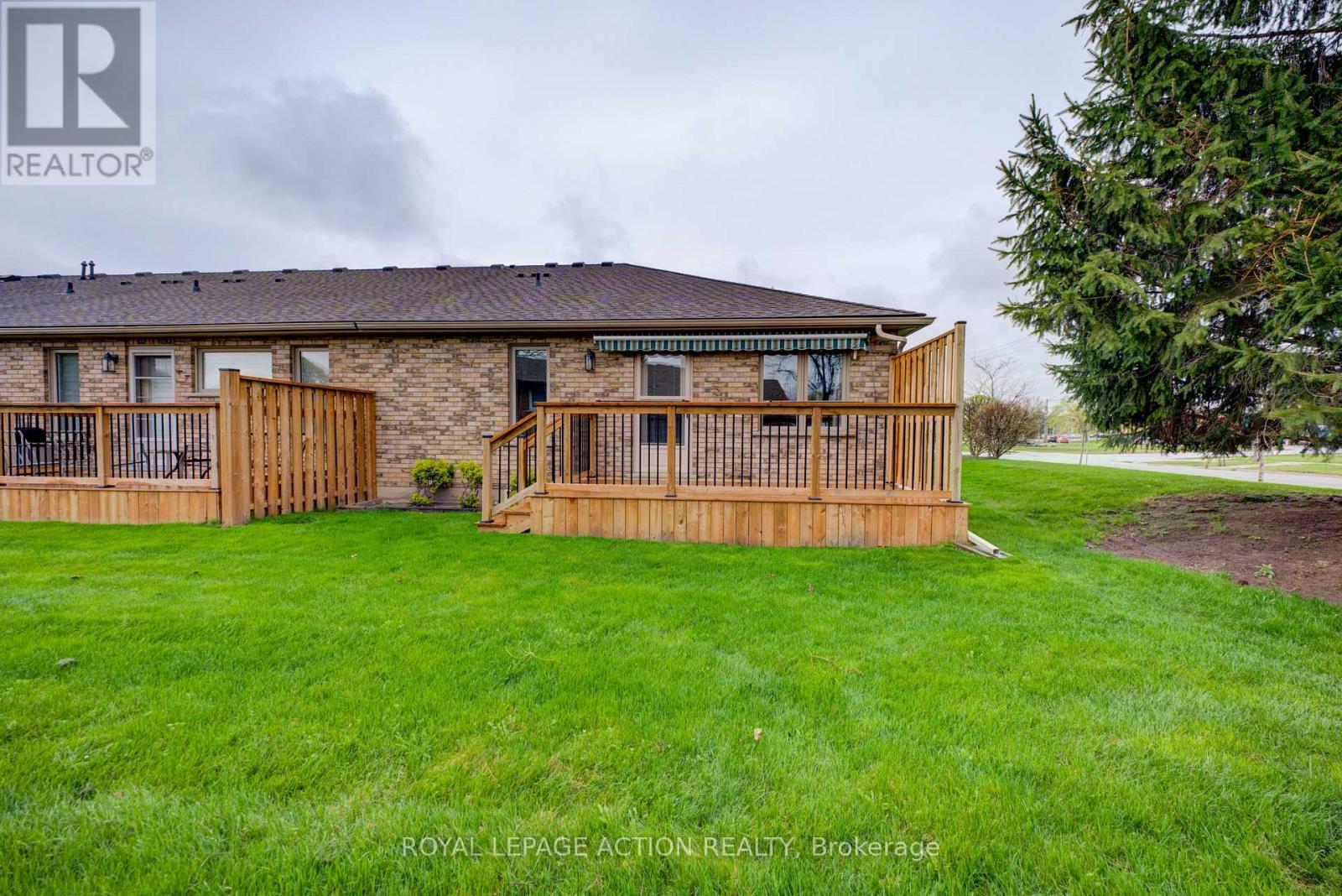 1 - 110 Somerset Road, Brantford, Ontario  N3R 5A8 - Photo 35 - X13067592