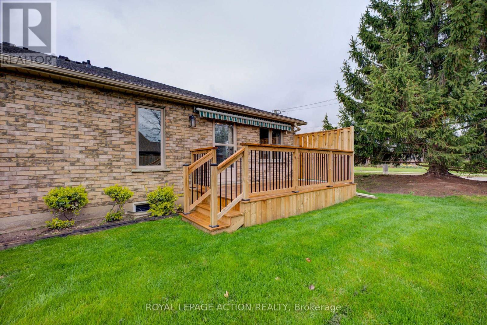 1 - 110 Somerset Road, Brantford, Ontario  N3R 5A8 - Photo 36 - X13067592