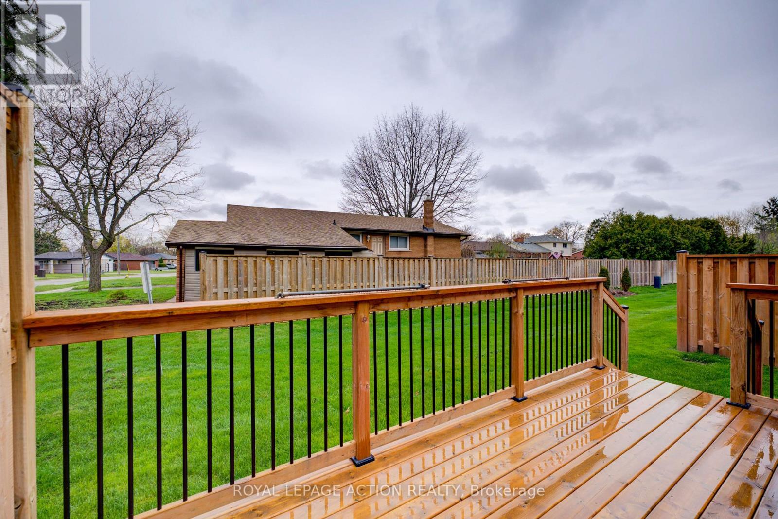 1 - 110 Somerset Road, Brantford, Ontario  N3R 5A8 - Photo 40 - X13067592
