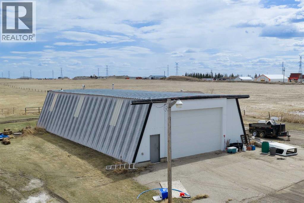 232228 Range Road 283, Rural Rocky View County, Alberta  T2Z 3T2 - Photo 13 - A2305908