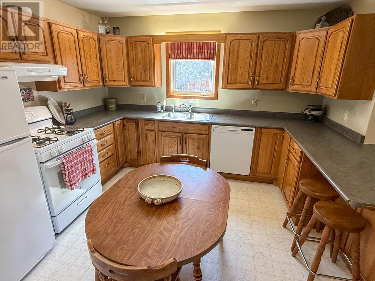 8 Shady Roost Road, Nestor Falls, Ontario  P0X 1K0 - Photo 13 - TB2600847
