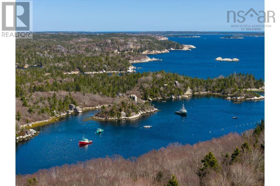 1484/1486 Terence Bay Road, Terence Bay, Nova Scotia  B3T 1X7 - Photo 11 - 202609303