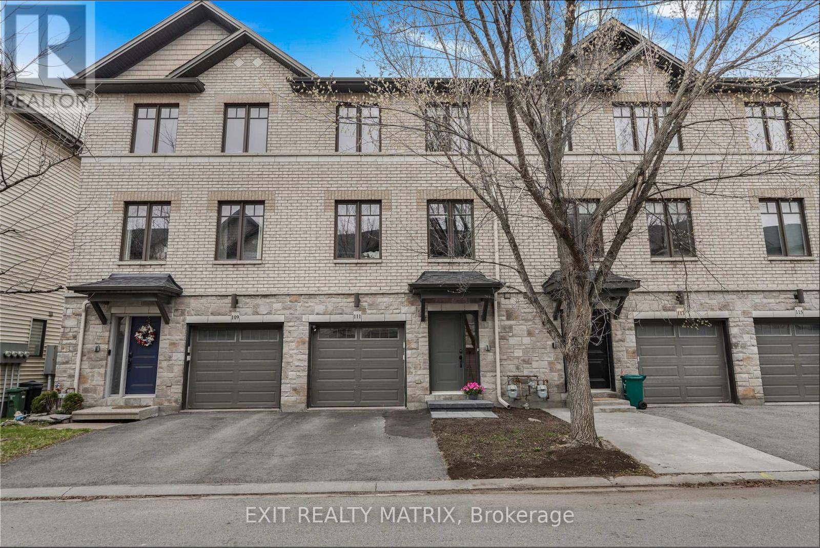 111 BRILIA PRIVATE, Ottawa, Ontario