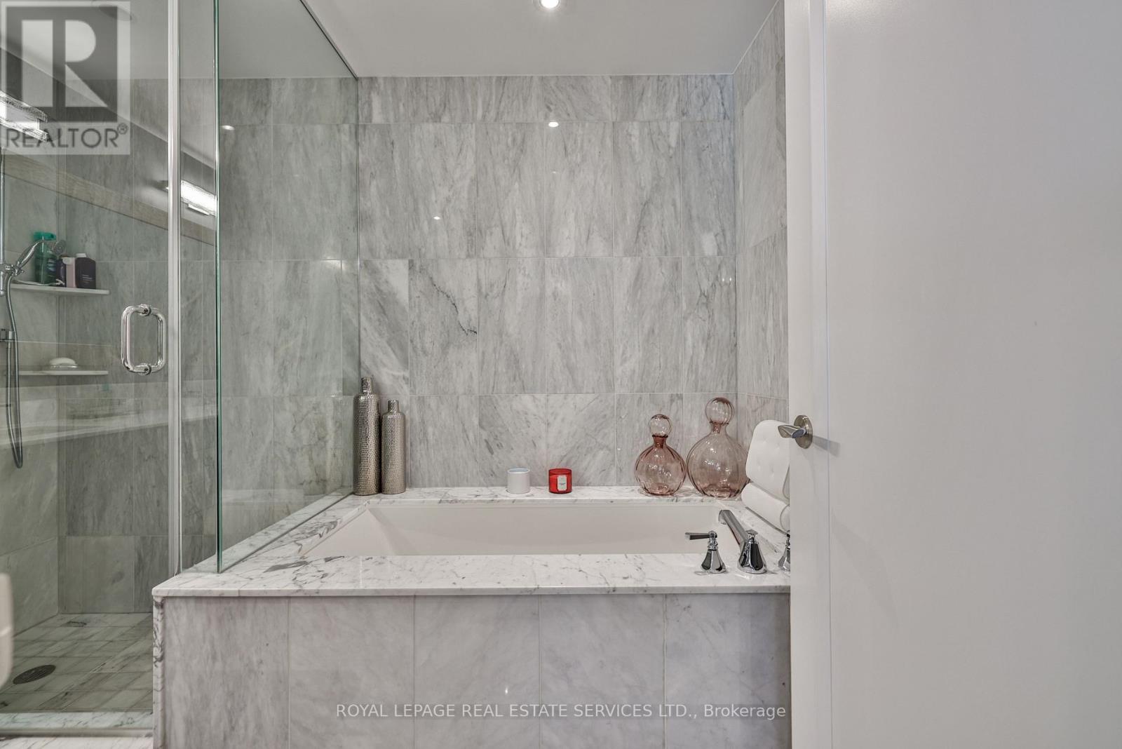 225 - 1900 Bayview Avenue, Toronto, Ontario  M4G 0A6 - Photo 27 - C13065228