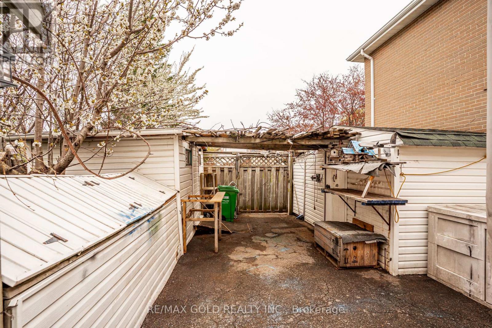 64 Dalraith Crescent, Brampton, Ontario  L6T 2X5 - Photo 41 - W13062426