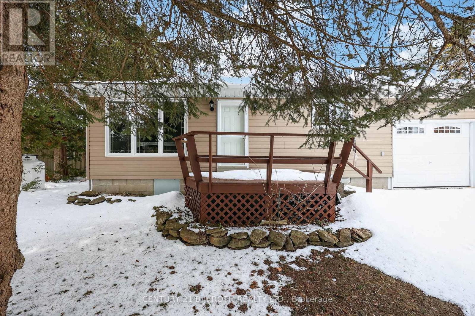21 TREEWOOD LANE, Kawartha Lakes, Ontario