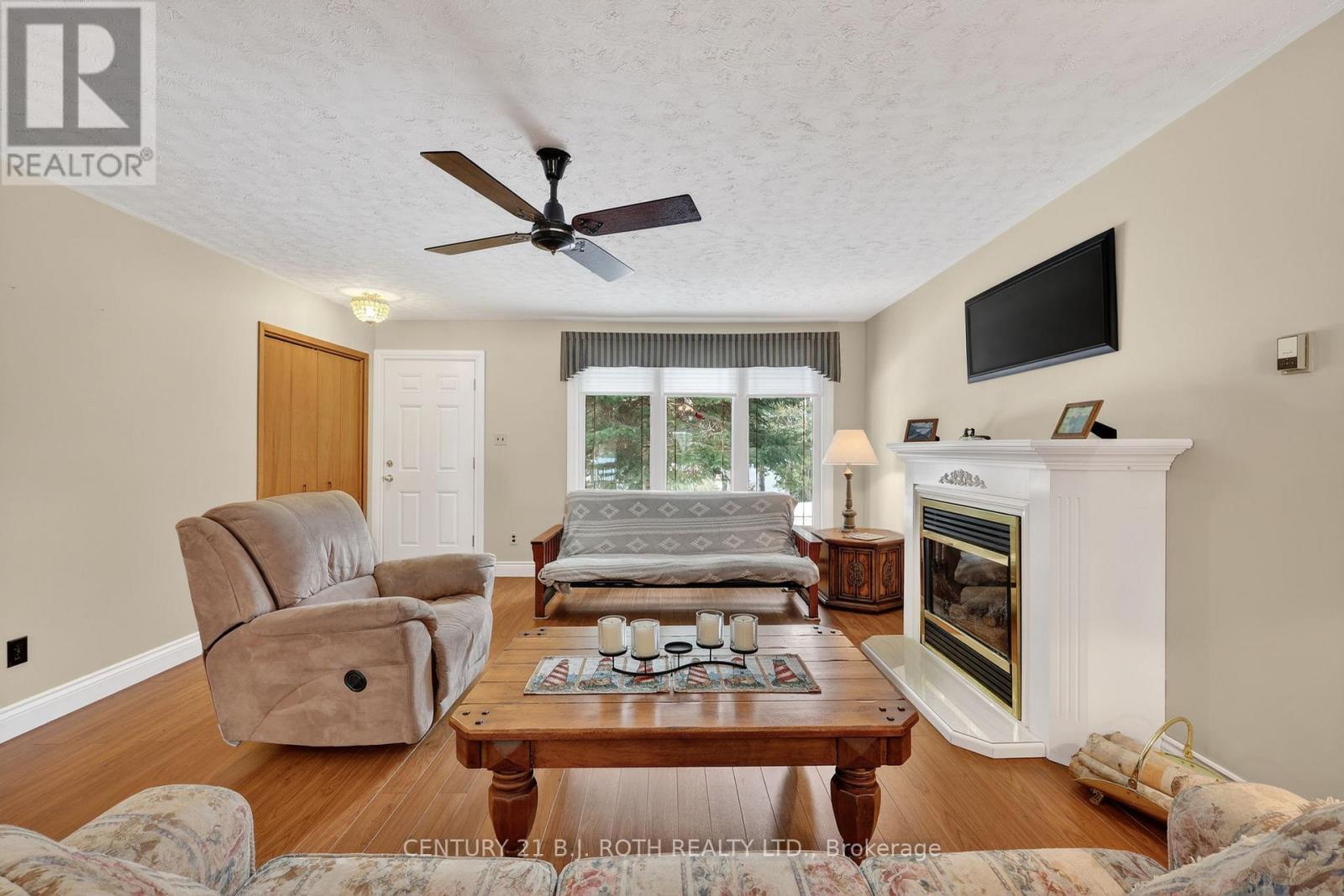 21 Treewood Lane, Kawartha Lakes, Ontario  K0M 2B0 - Photo 3 - X12925760