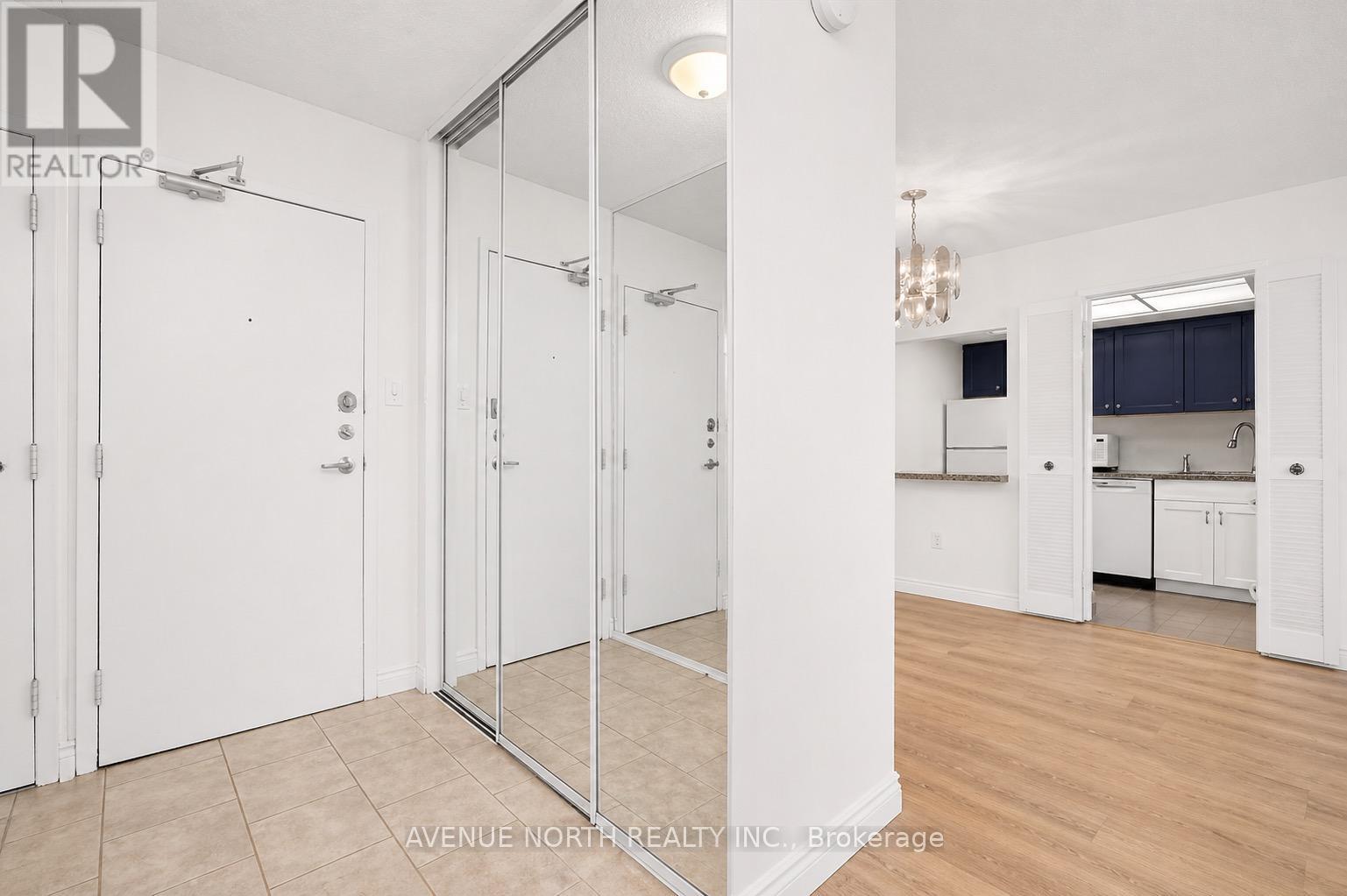 1103 - 500 Laurier Avenue W, Ottawa, Ontario  K1R 5E1 - Photo 3 - X13067640
