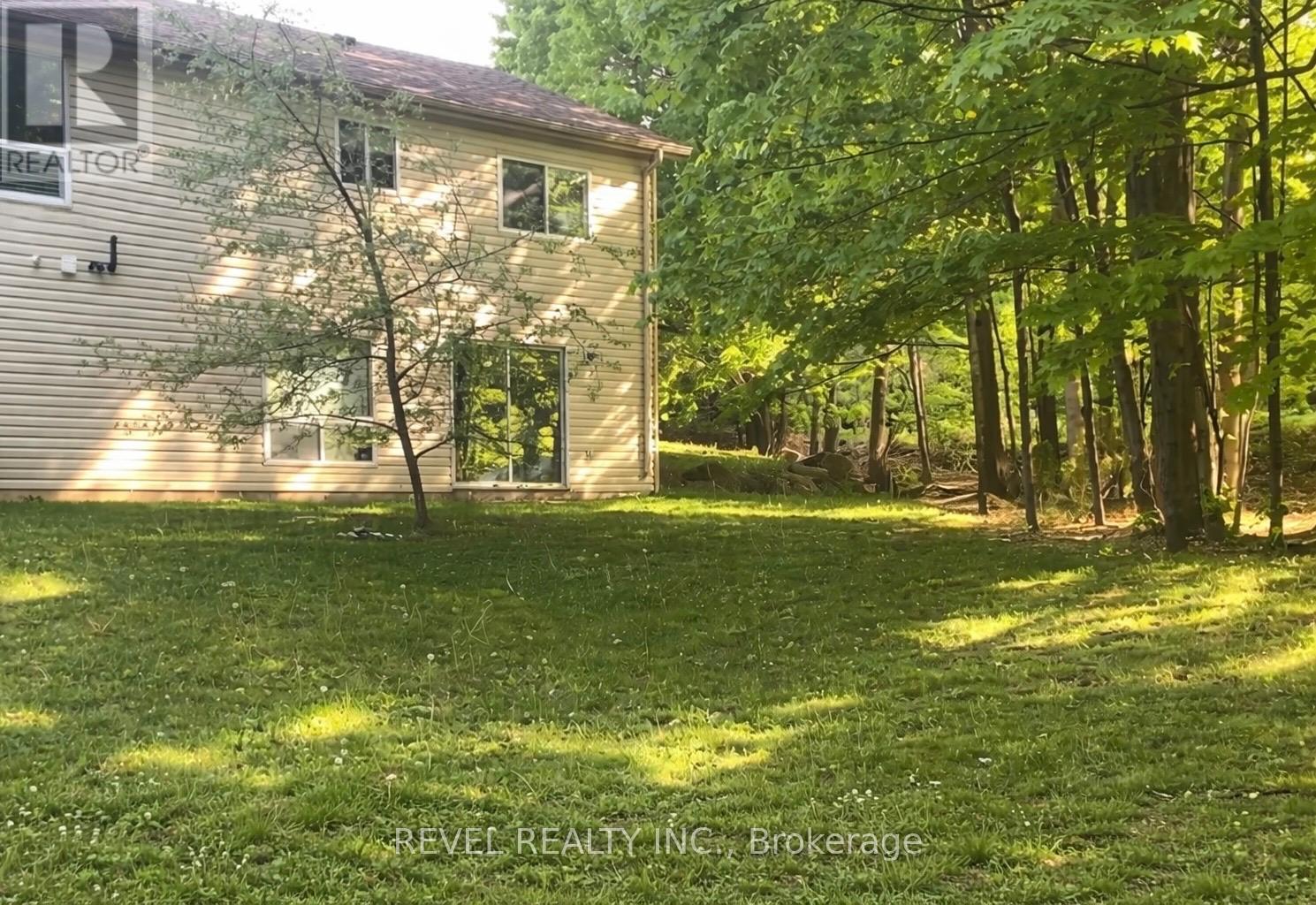 32 Hickory Lane, Oro-Medonte, Ontario  L0K 1E0 - Photo 29 - S12803060
