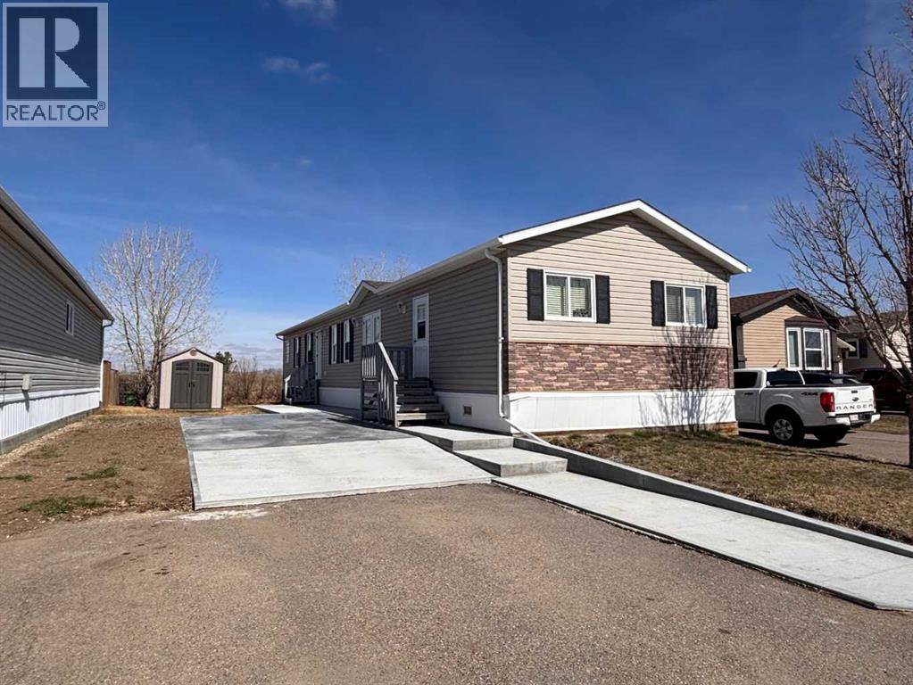 4008 Applewood Road, Coaldale, Alberta  T1M 0C6 - Photo 2 - A2299390