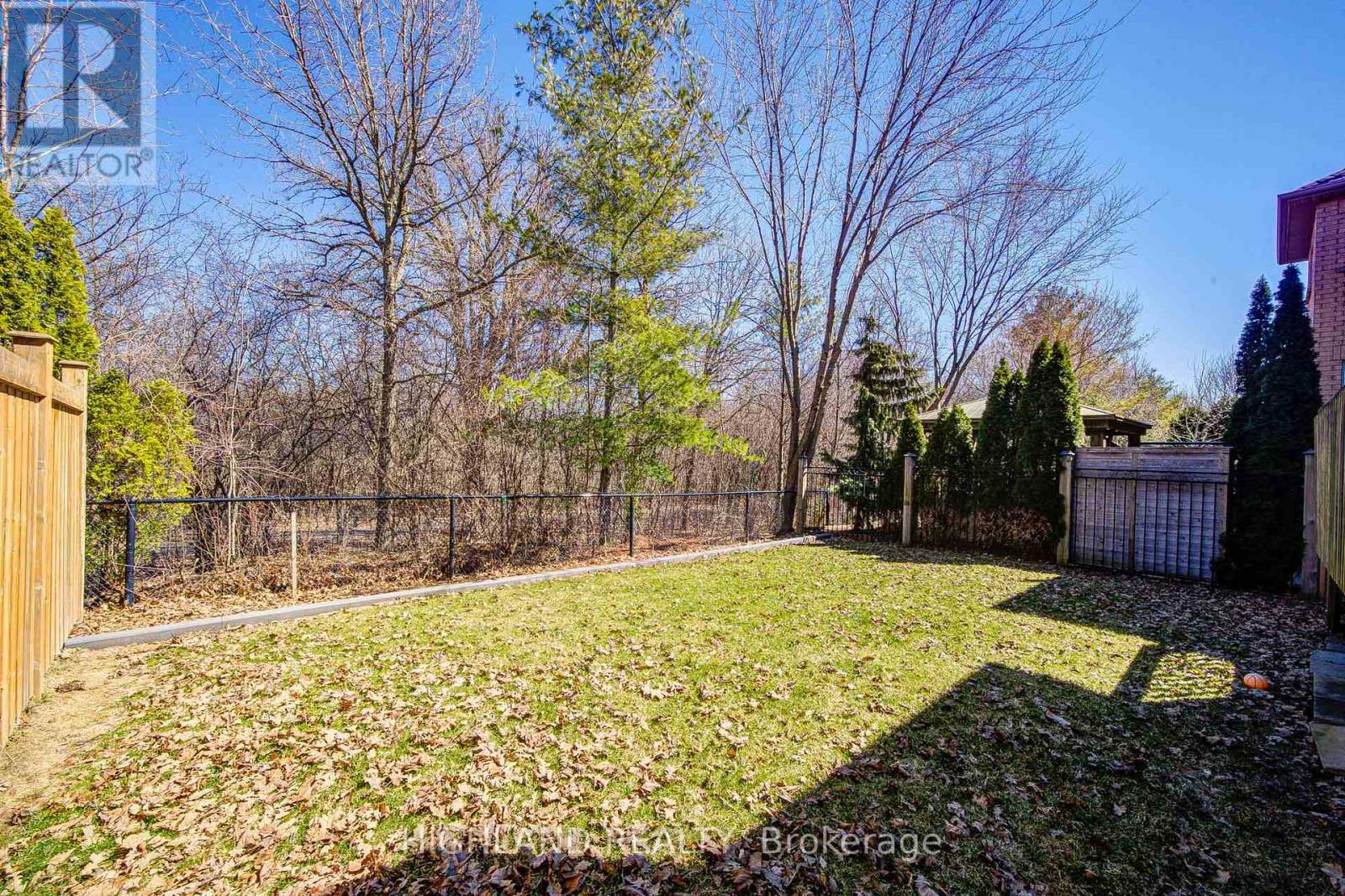 311 Duskywing Way, Oakville, Ontario  L6L 6X6 - Photo 2 - W13066518