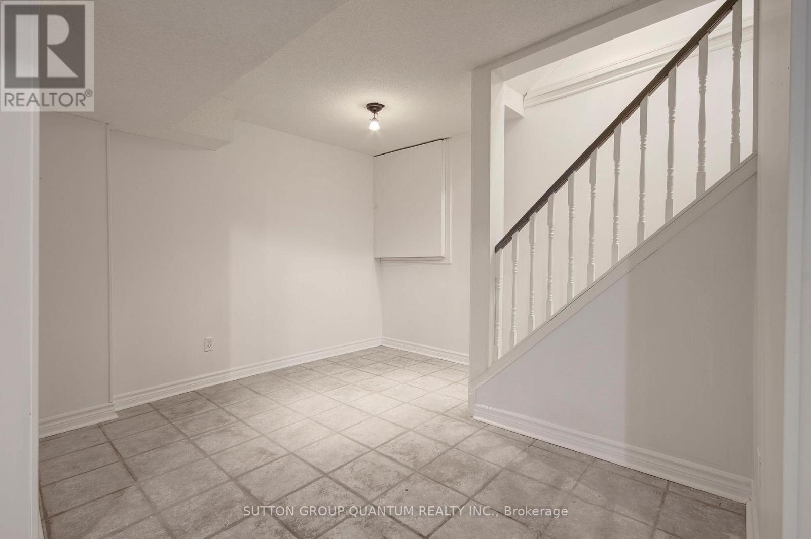 350 Ravineview Way, Oakville, Ontario  L6H 6S5 - Photo 36 - W13062842