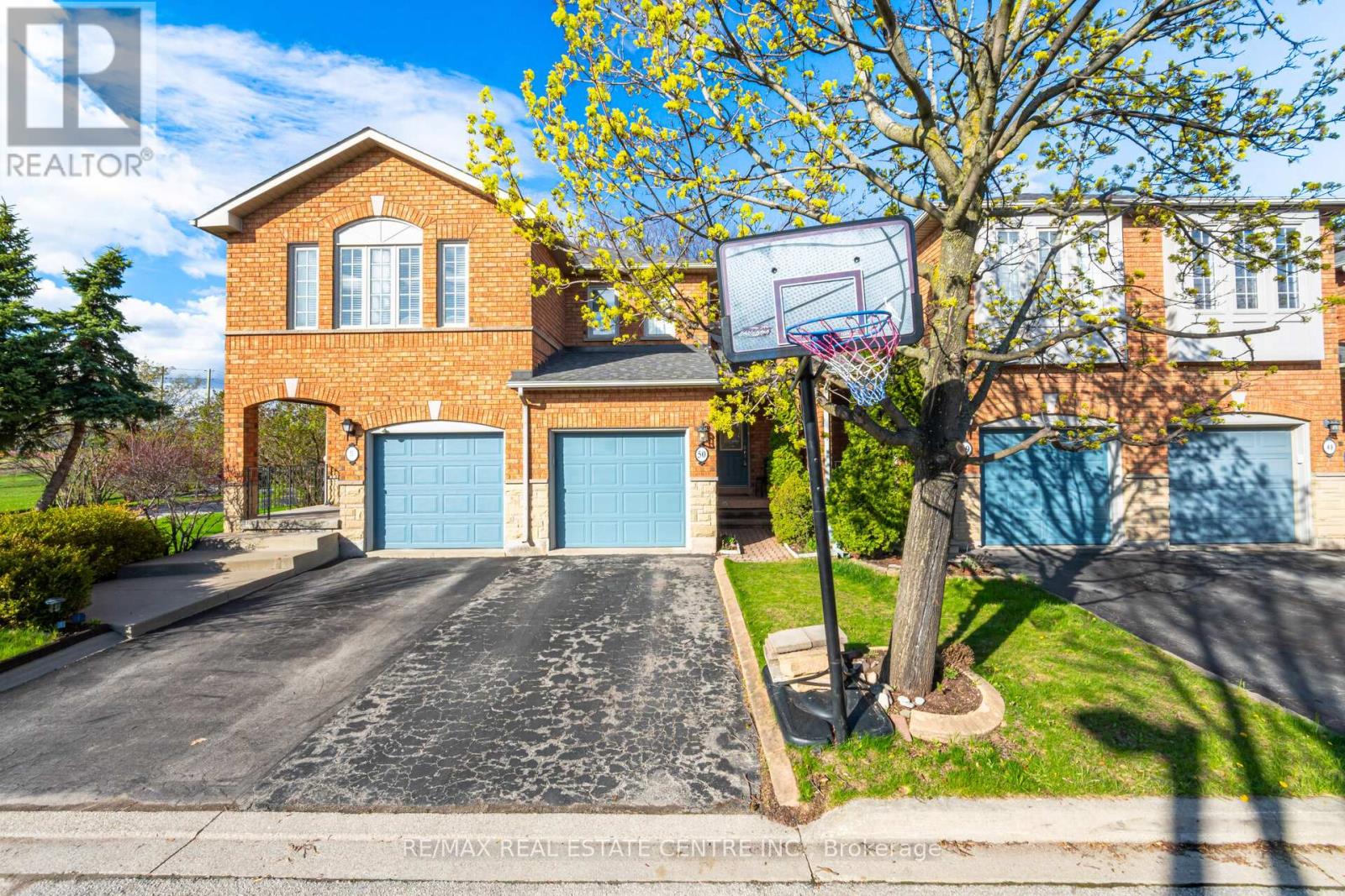 50 - 5555 Prince William Drive, Burlington, Ontario  L7L 6P3 - Photo 2 - W13060984