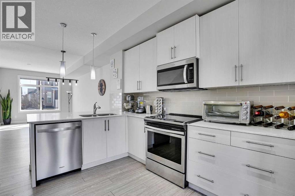 104 Legacy Path SE, Calgary, Alberta  T2X 4H9 - Photo 13 - A2300407