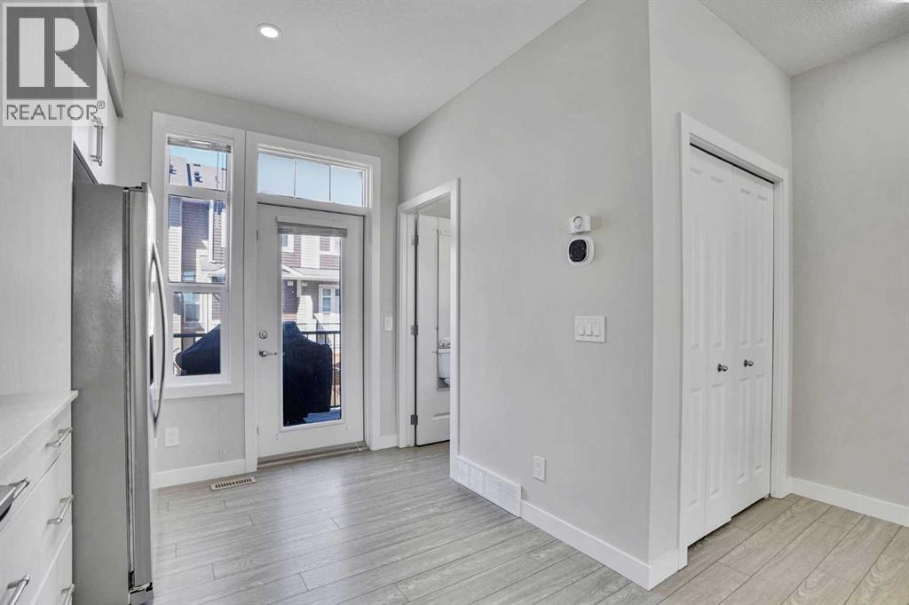 104 Legacy Path SE, Calgary, Alberta  T2X 4H9 - Photo 11 - A2300407