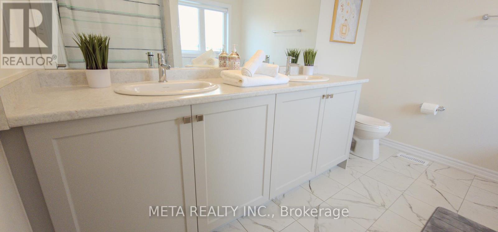 185 Vanilla Trail, Thorold, Ontario  L2V 0L2 - Photo 31 - X12888130