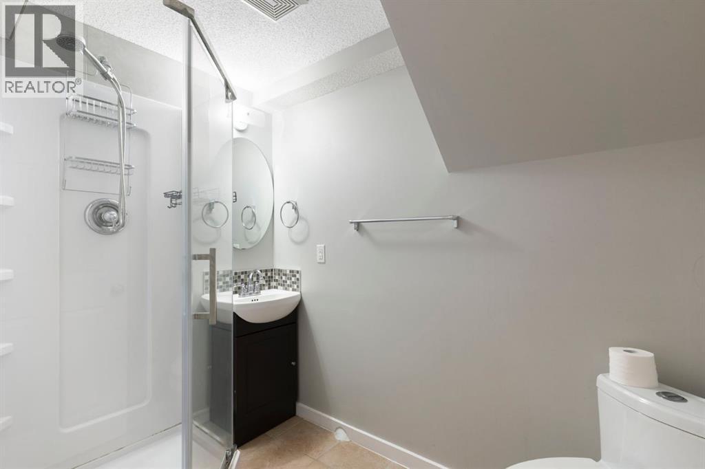 8 Hawkfield Crescent NW, Calgary, Alberta  T3G 1Z5 - Photo 27 - A2304656