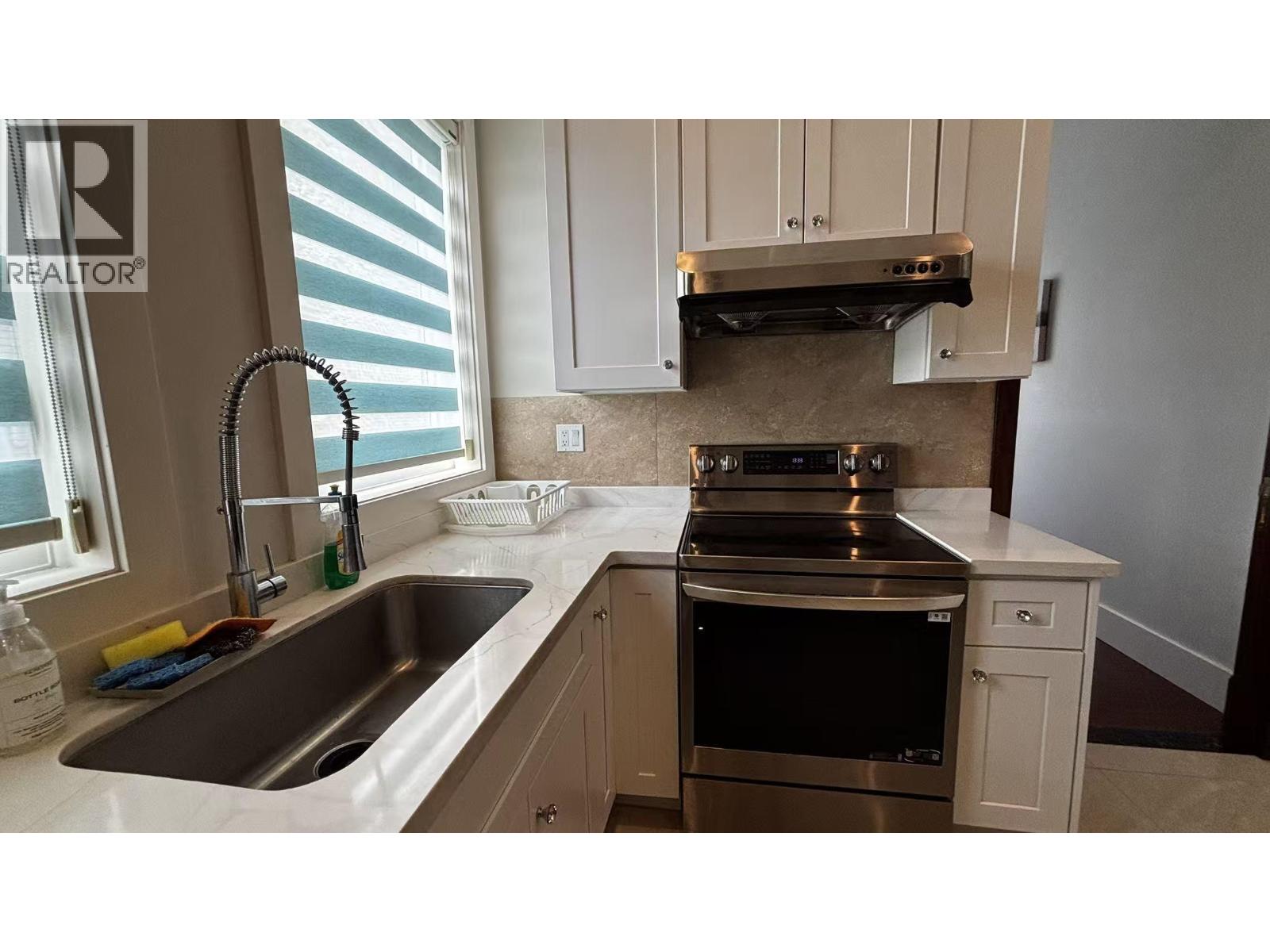 Ground Level-2 13268 Blundell Rd, Richmond, British Columbia  V6W 1B5 - Photo 4 - R3118187