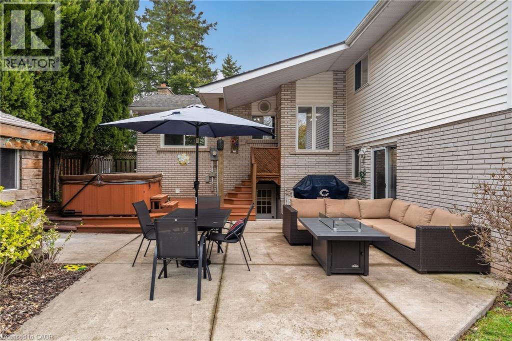 5119 Cherryhill Crescent, Burlington, Ontario  L7L 4B8 - Photo 38 - 40824410