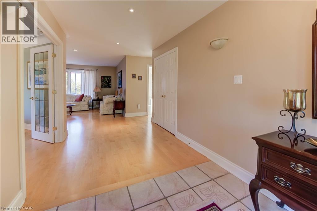 58 Oak Avenue, Dundas, Ontario  L9H 4Y9 - Photo 6 - 40825668