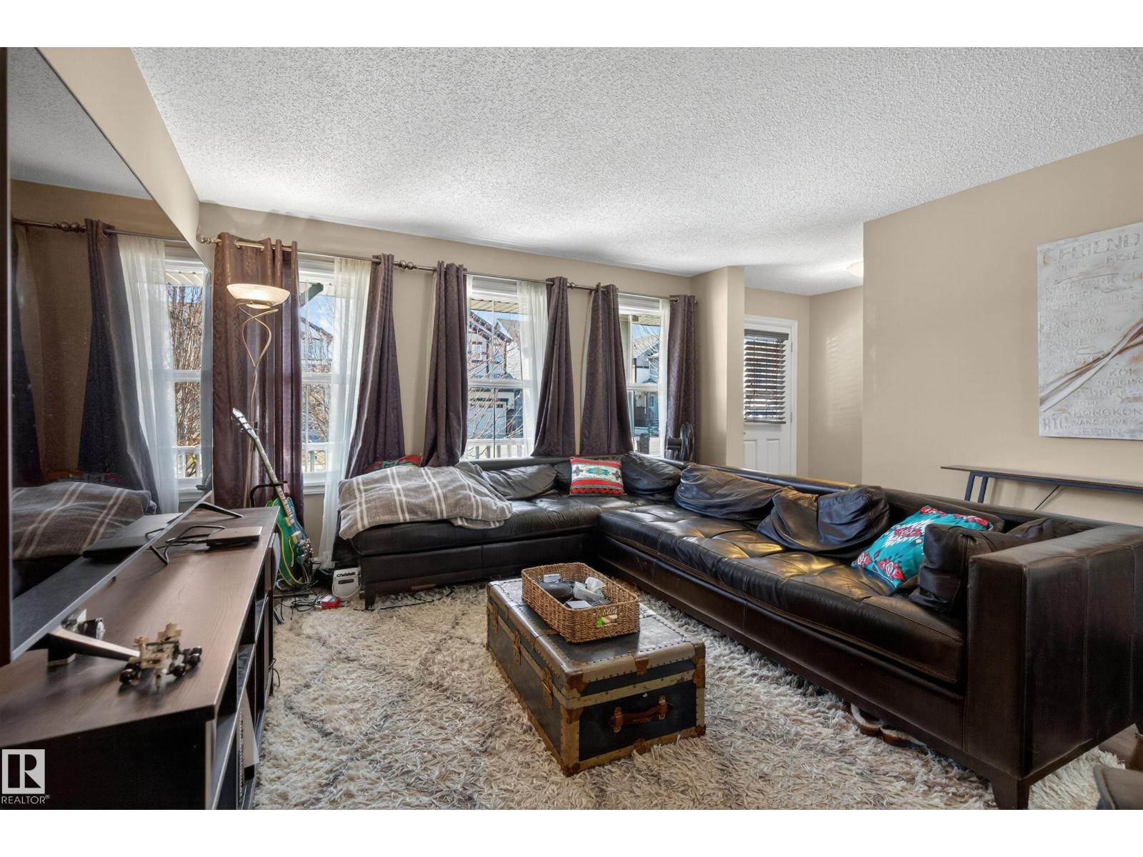 5636 18 Av Sw, Edmonton, Alberta  T6X 1P8 - Photo 5 - E4485120