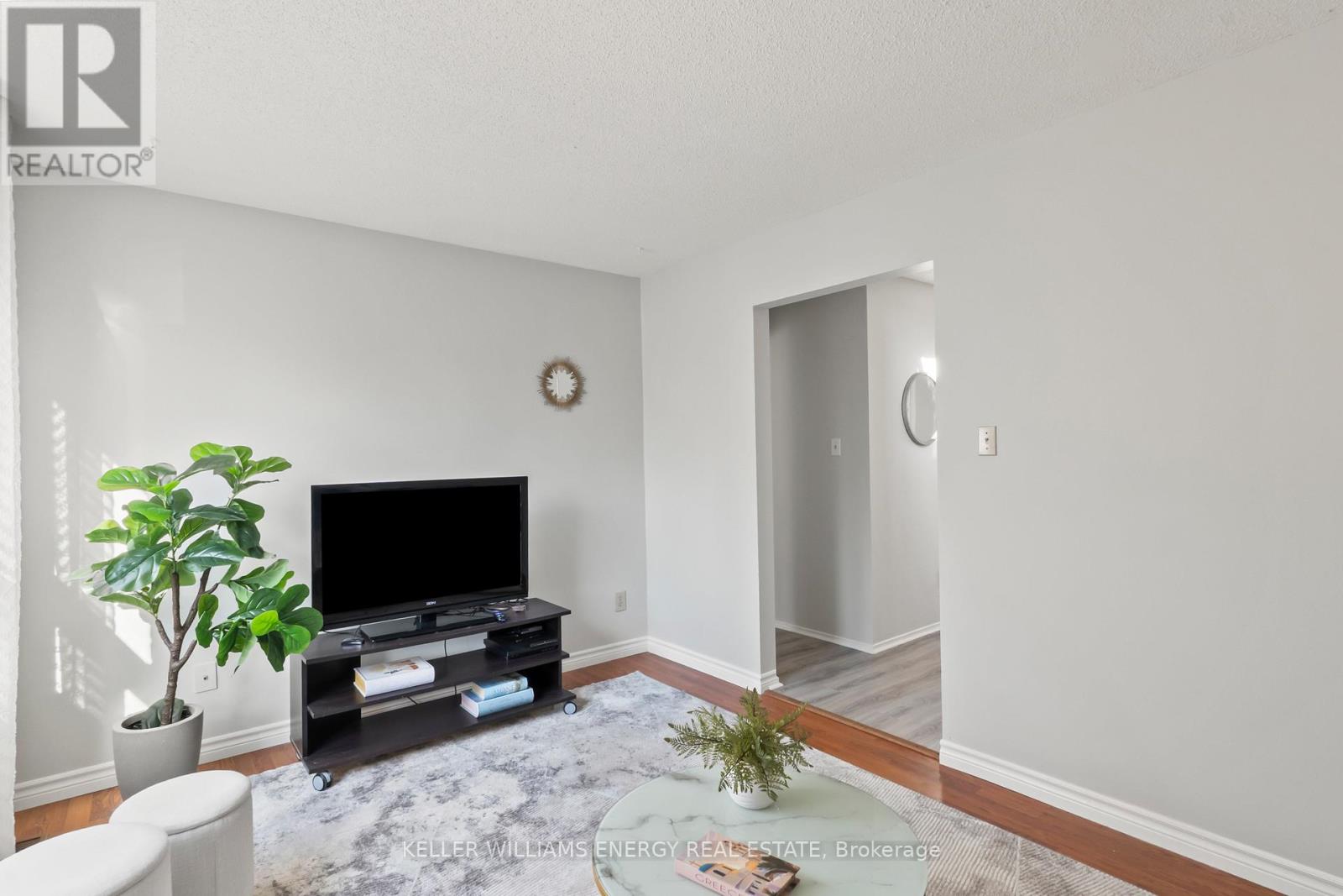 62 Woodstone Place, Whitby, Ontario  L1R 1S8 - Photo 12 - E13062120