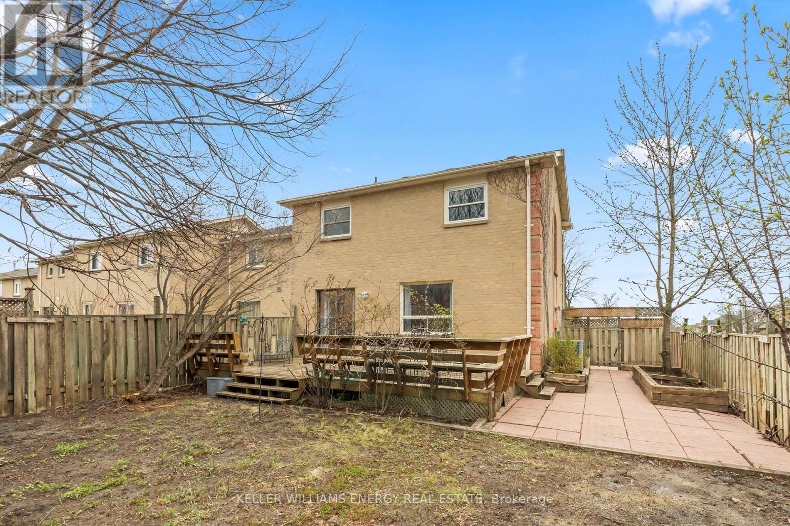 62 Woodstone Place, Whitby, Ontario  L1R 1S8 - Photo 25 - E13062120