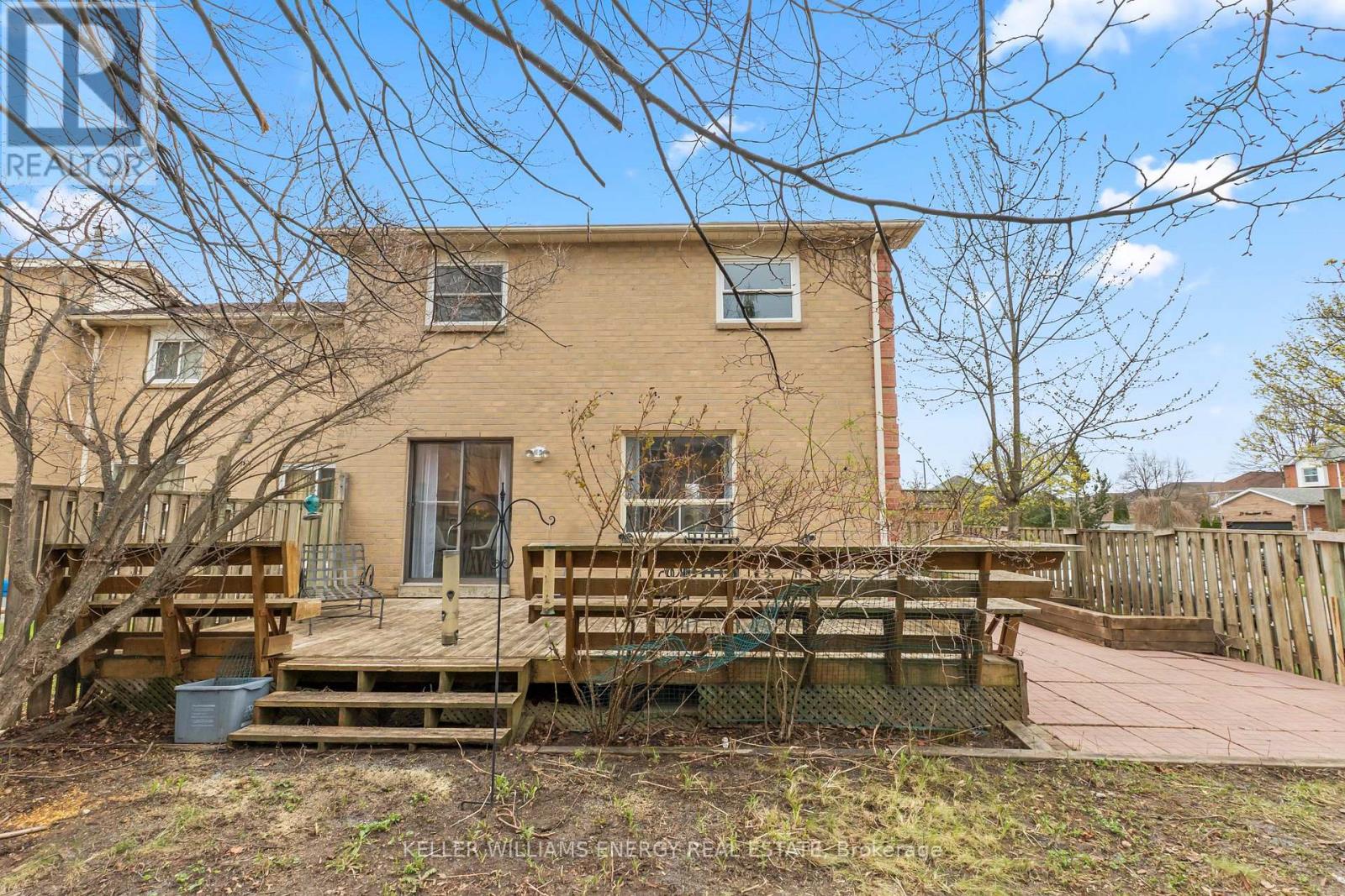 62 Woodstone Place, Whitby, Ontario  L1R 1S8 - Photo 28 - E13062120