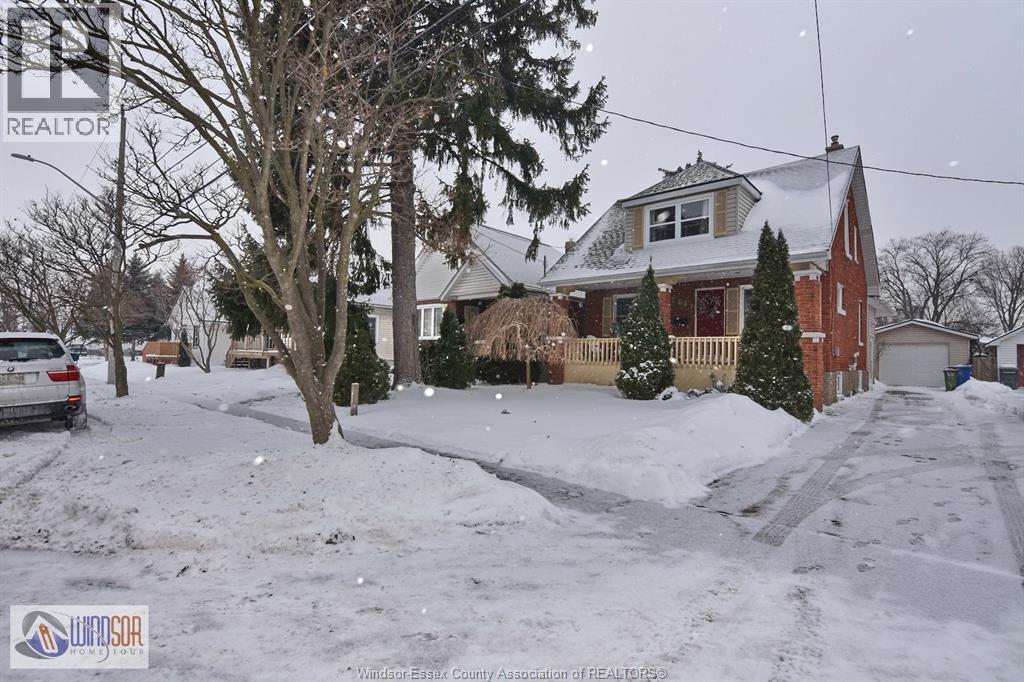2471 Pillette, Windsor, Ontario  N8T 1P7 - Photo 2 - 26009773