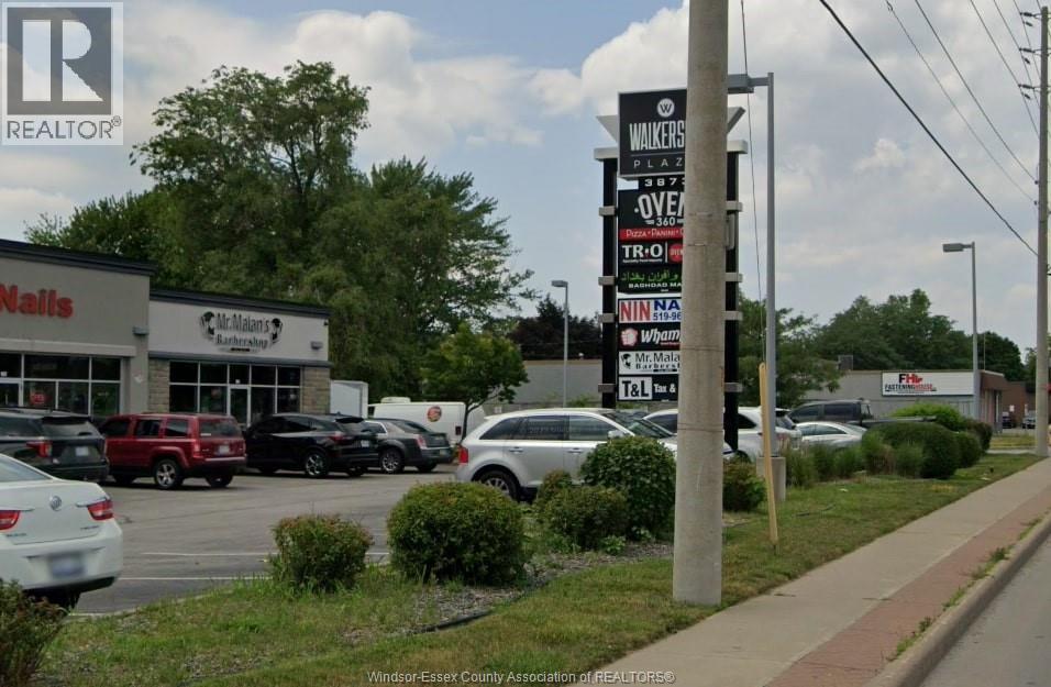 3873 WALKER DRIVE Unit# 100, Windsor, Ontario