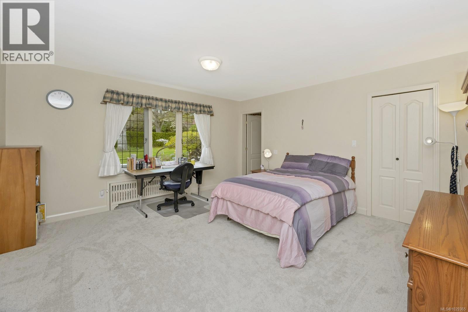 3565 Beach Dr, Oak Bay, British Columbia  V8R 6M6 - Photo 37 - 1029365