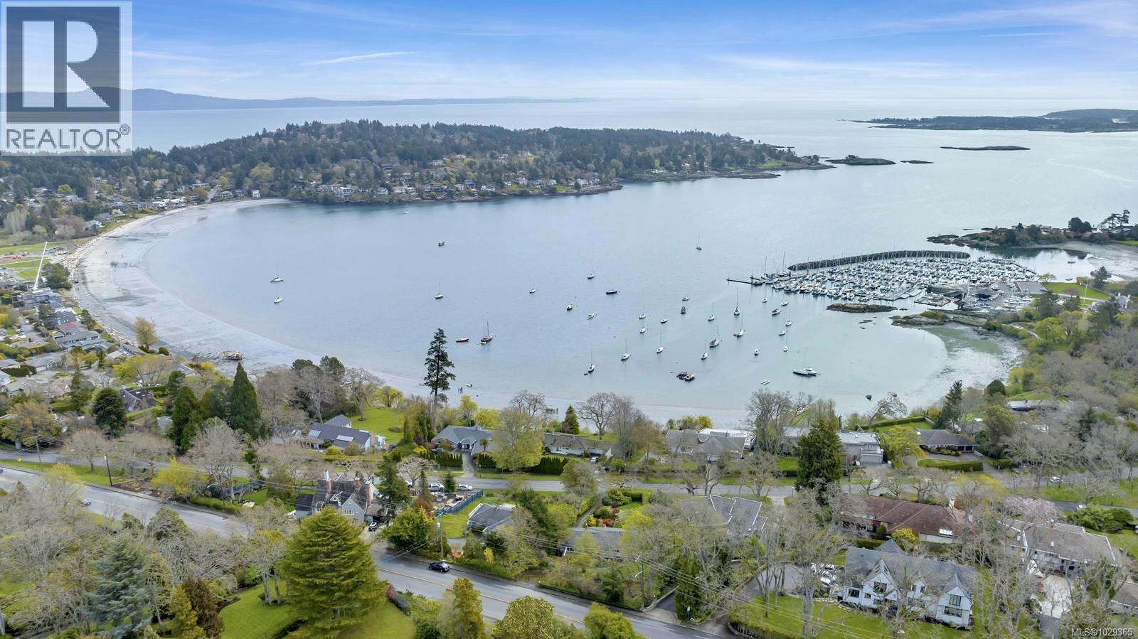 3565 Beach Dr, Oak Bay, British Columbia  V8R 6M6 - Photo 4 - 1029365