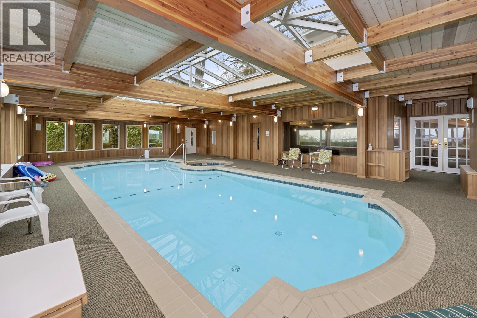 3565 Beach Dr, Oak Bay, British Columbia  V8R 6M6 - Photo 46 - 1029365