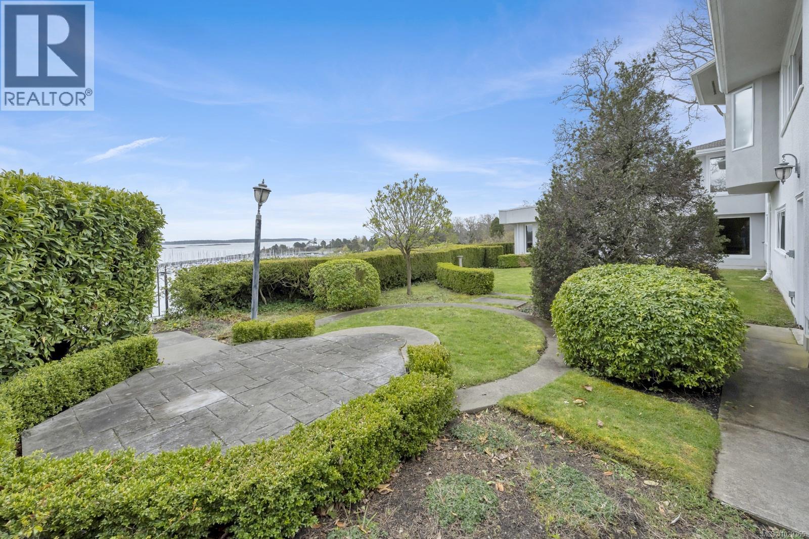 3565 Beach Dr, Oak Bay, British Columbia  V8R 6M6 - Photo 52 - 1029365