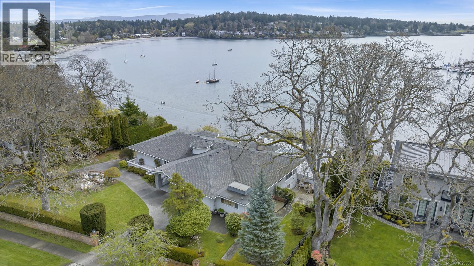 3565 Beach Dr, Oak Bay, British Columbia  V8R 6M6 - Photo 60 - 1029365