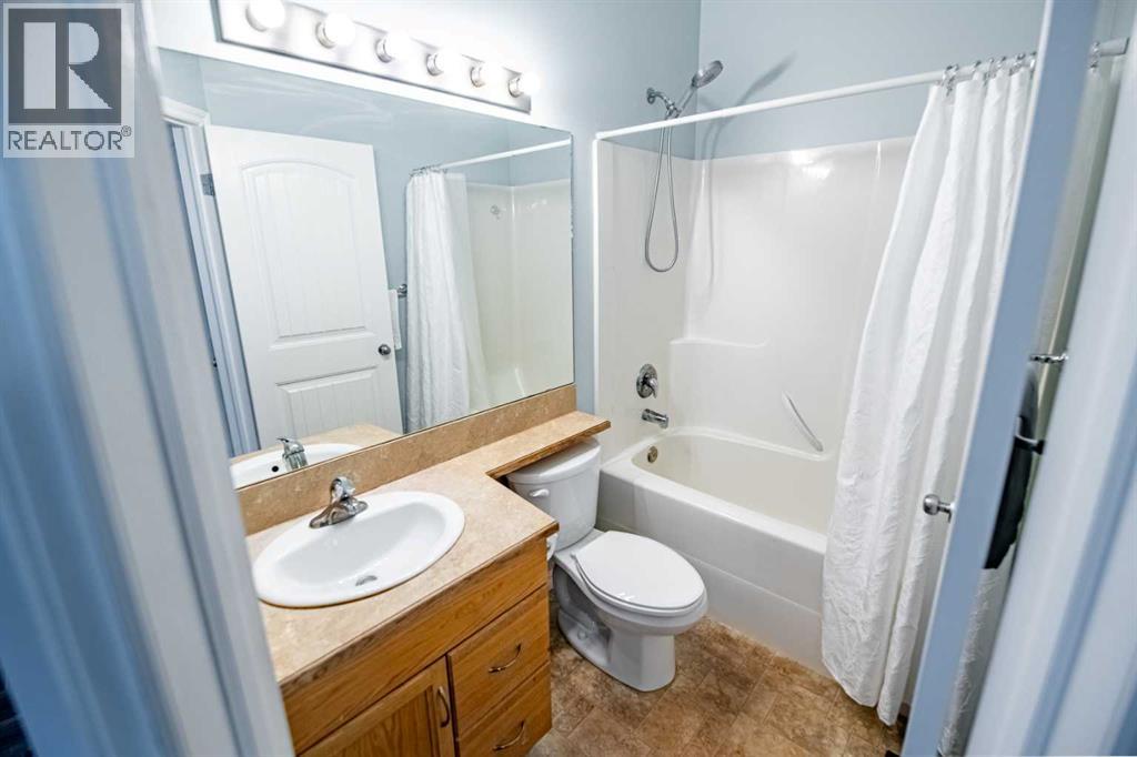 42 Johns Street, Red Deer, Alberta  T4P 4C8 - Photo 22 - A2292356