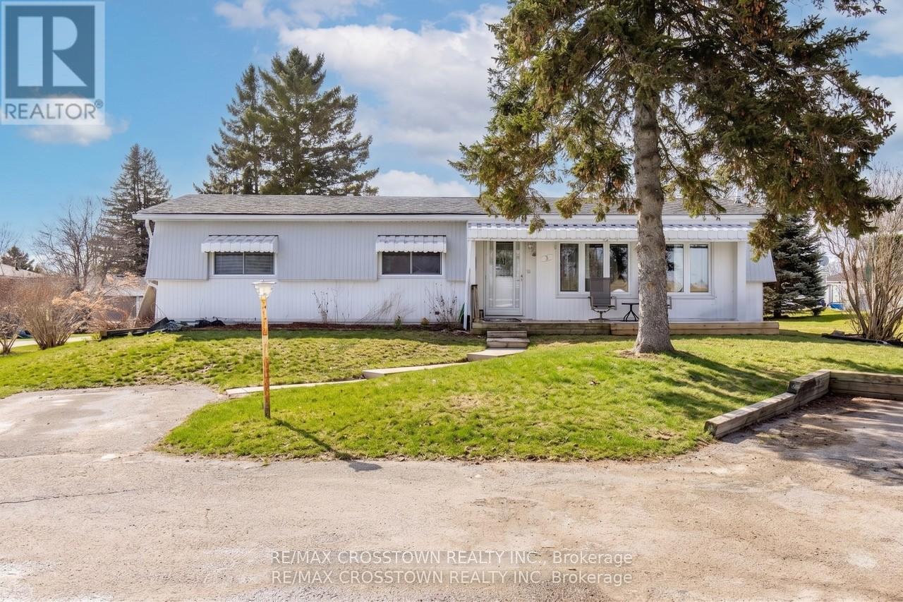 3 FAIRBIRCH COURT, Innisfil, Ontario