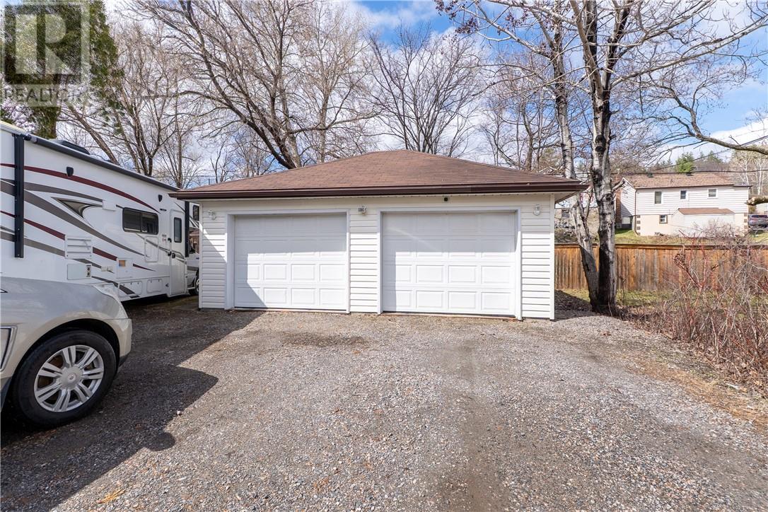 736 Howey Drive, Sudbury, Ontario  P3B 1H1 - Photo 20 - 2127413