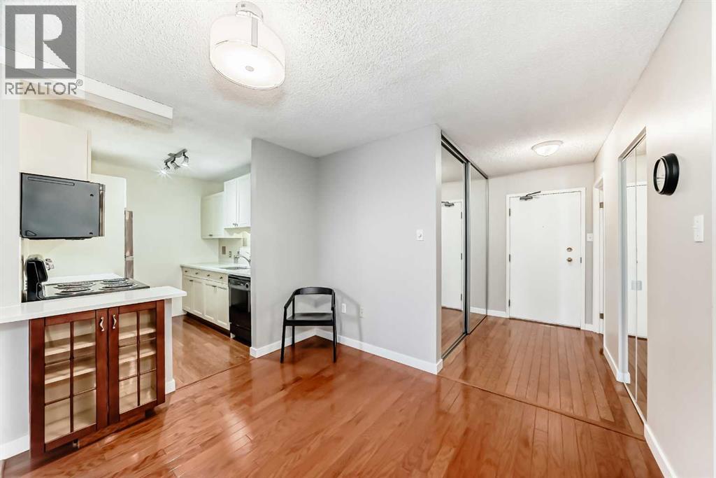 308, 718 12 Avenue SW, Calgary, Alberta  T2R 0H7 - Photo 1 - A2291661