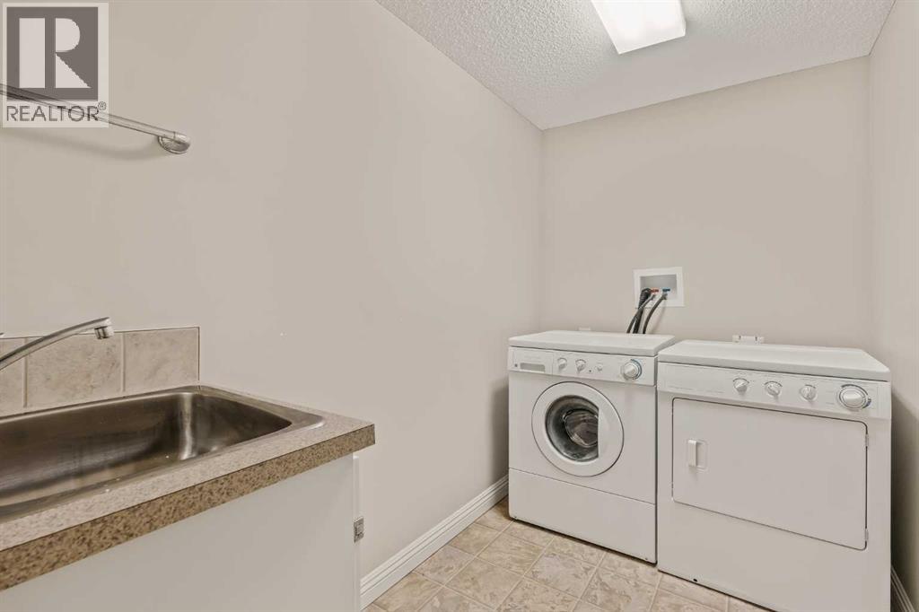 2964 Peacekeepers Way SW, Calgary, Alberta  T3E 7R6 - Photo 37 - A2296649