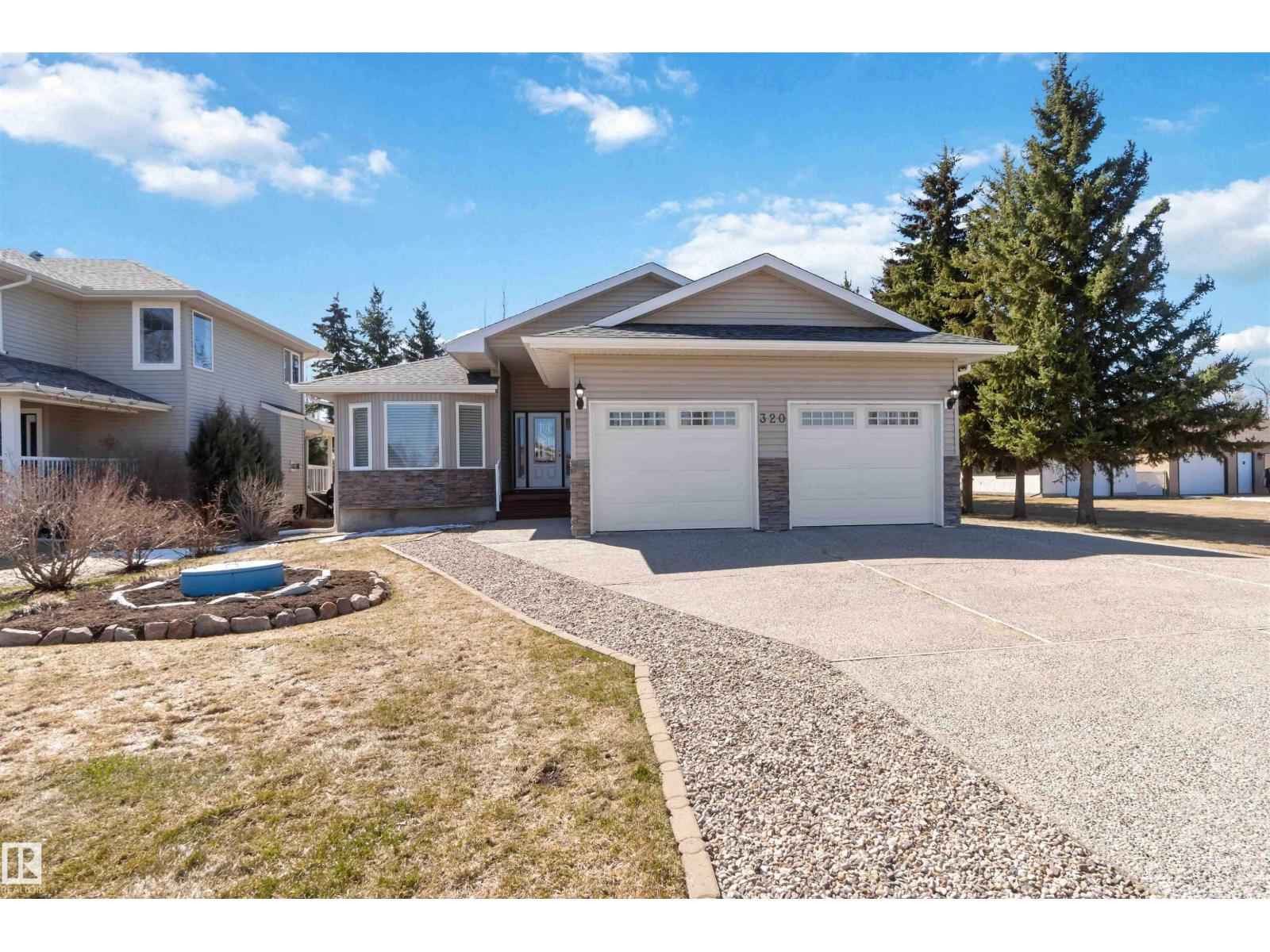 320 St. John St, Cardiff, Alberta  T8R 2G5 - Photo 2 - E4485122