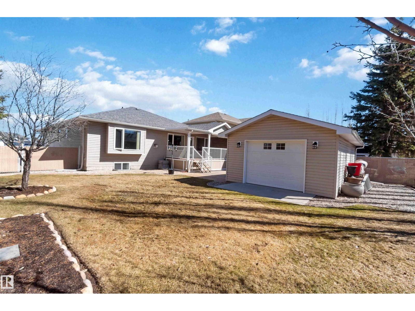 320 St. John St, Cardiff, Alberta  T8R 2G5 - Photo 4 - E4485122