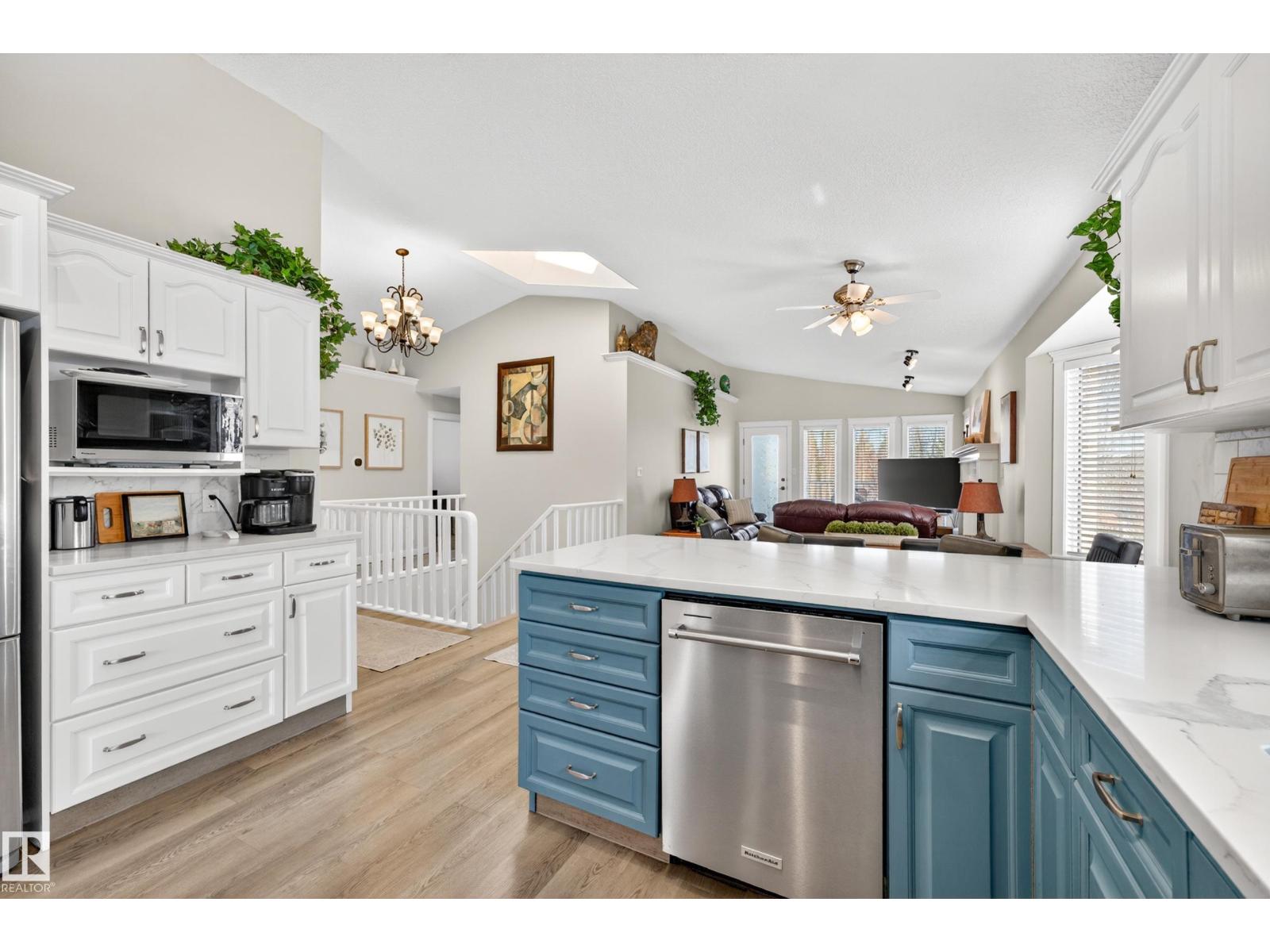 40 Charlton Cr, Sherwood Park, Alberta  T8A 3T2 - Photo 11 - E4485123