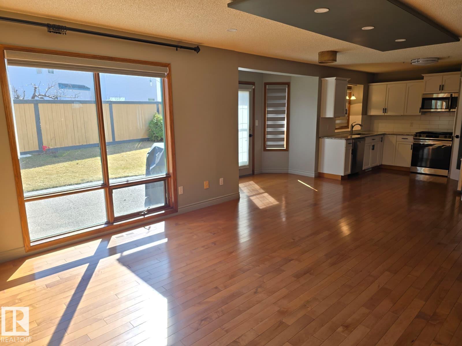 3007 44a Av Nw, Edmonton, Alberta  T6T 1H1 - Photo 13 - E4485126
