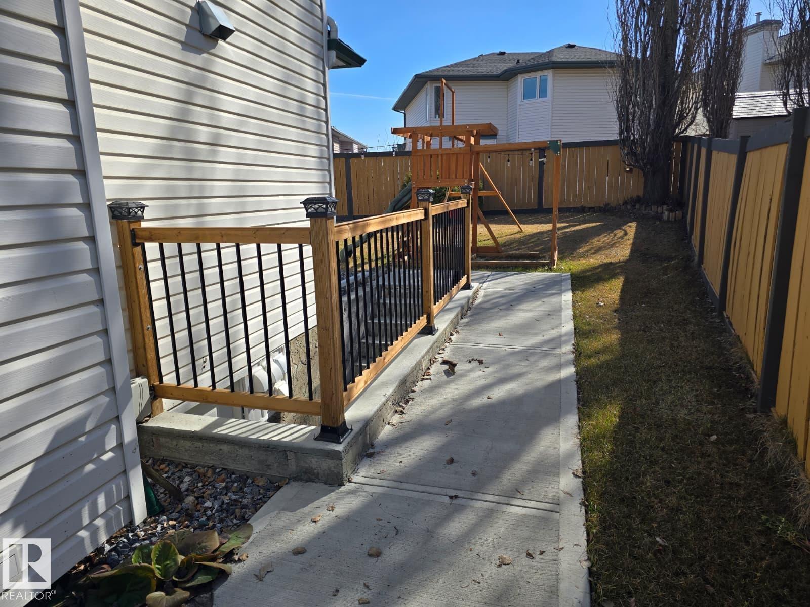 3007 44a Av Nw, Edmonton, Alberta  T6T 1H1 - Photo 7 - E4485126