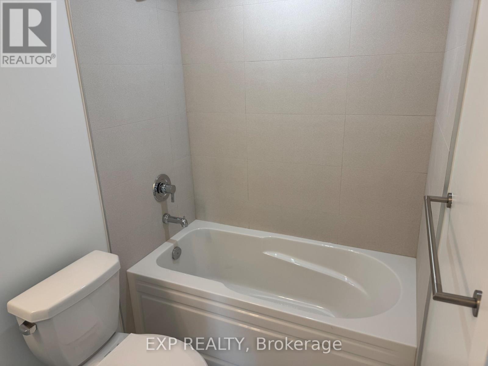 2403 - 2545 Simcoe Street N, Oshawa, Ontario  L1L 0W3 - Photo 11 - E13068010