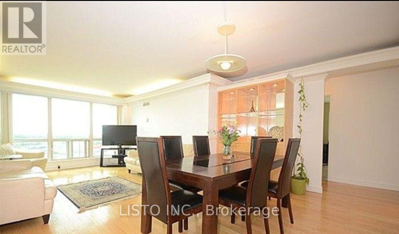 2009 - 8 Lee Centre Drive, Toronto, Ontario  M1H 3H8 - Photo 3 - E13068036