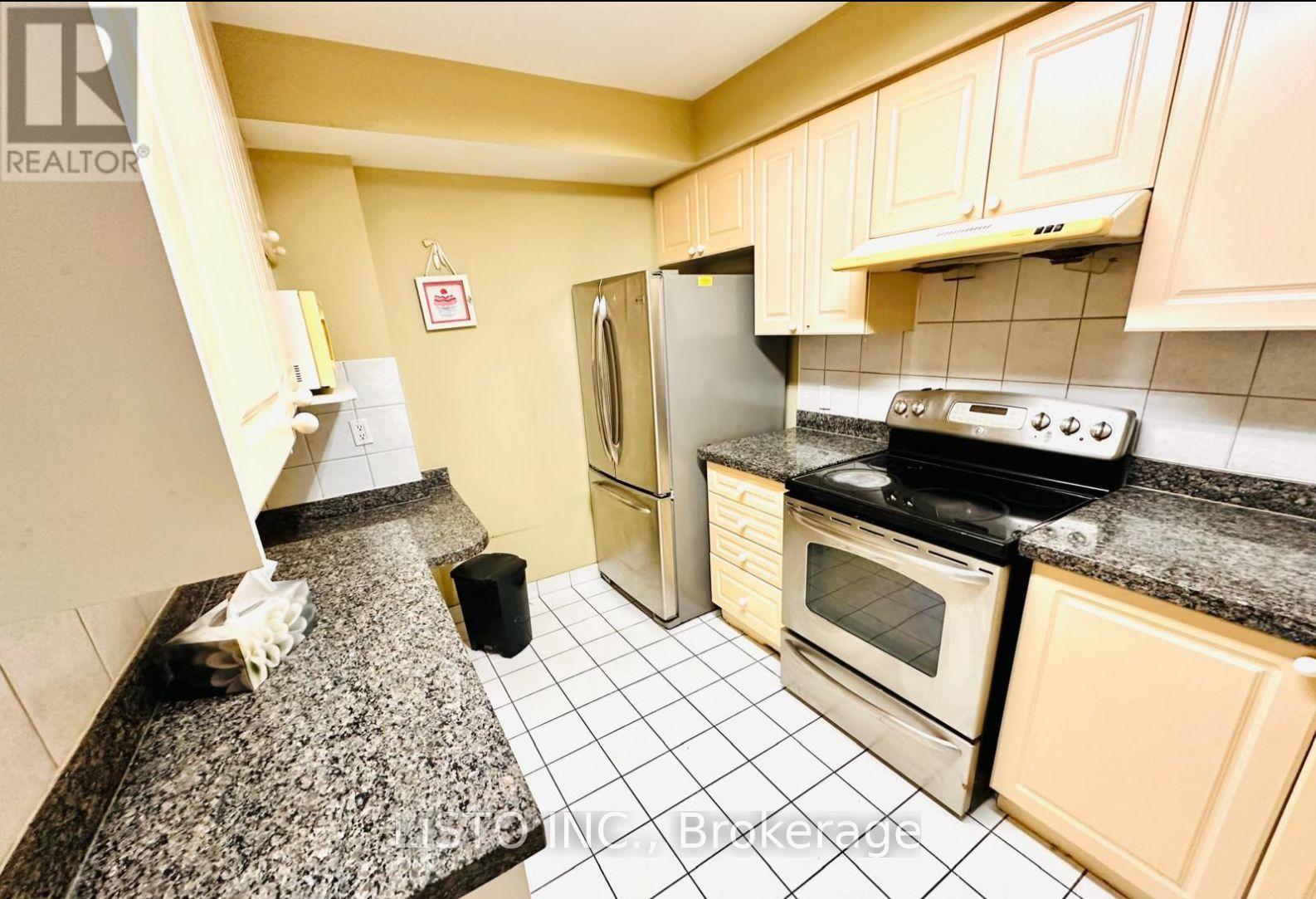 2009 - 8 Lee Centre Drive, Toronto, Ontario  M1H 3H8 - Photo 5 - E13068036