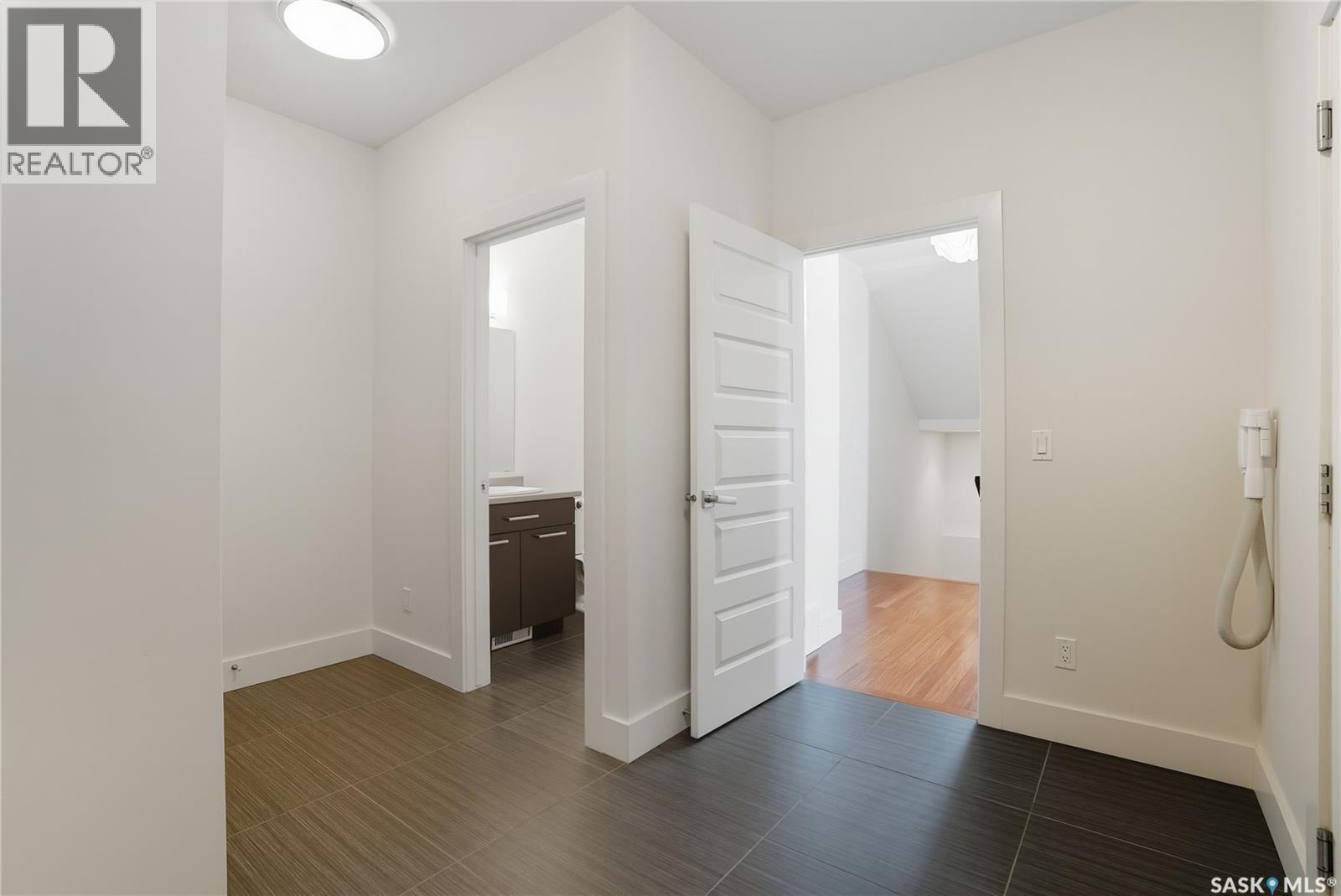 323 Atton Crescent, Saskatoon, Saskatchewan  S7W 0K8 - Photo 15 - SK034333