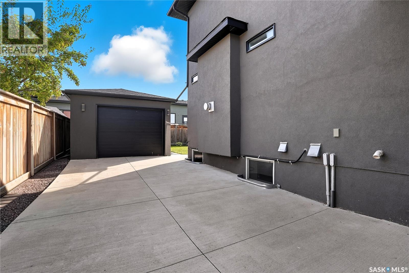 323 Atton Crescent, Saskatoon, Saskatchewan  S7W 0K8 - Photo 37 - SK034333
